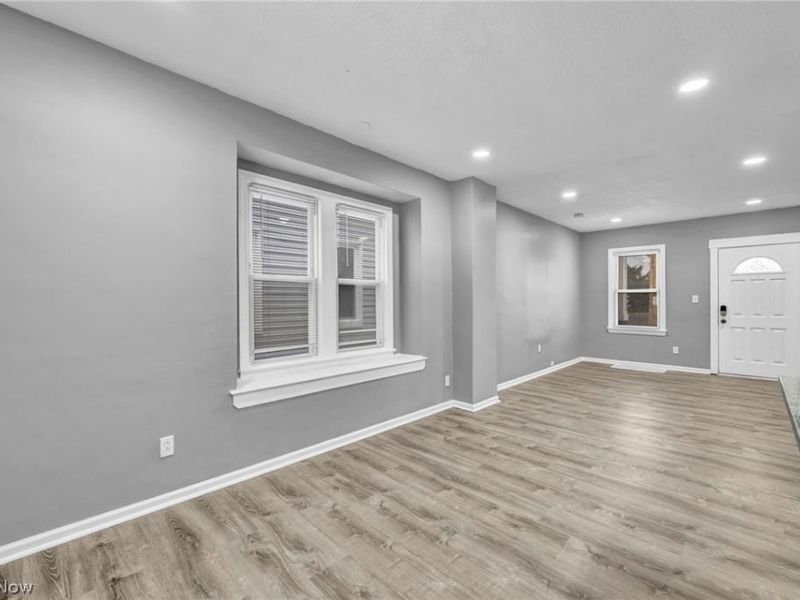 3560 W 66th Street, Cleveland, OH 44144 Photo 6