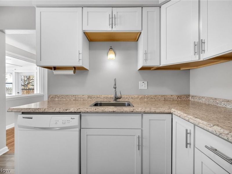 13838 Whitney Road, Strongsville, OH 44136 Photo 8