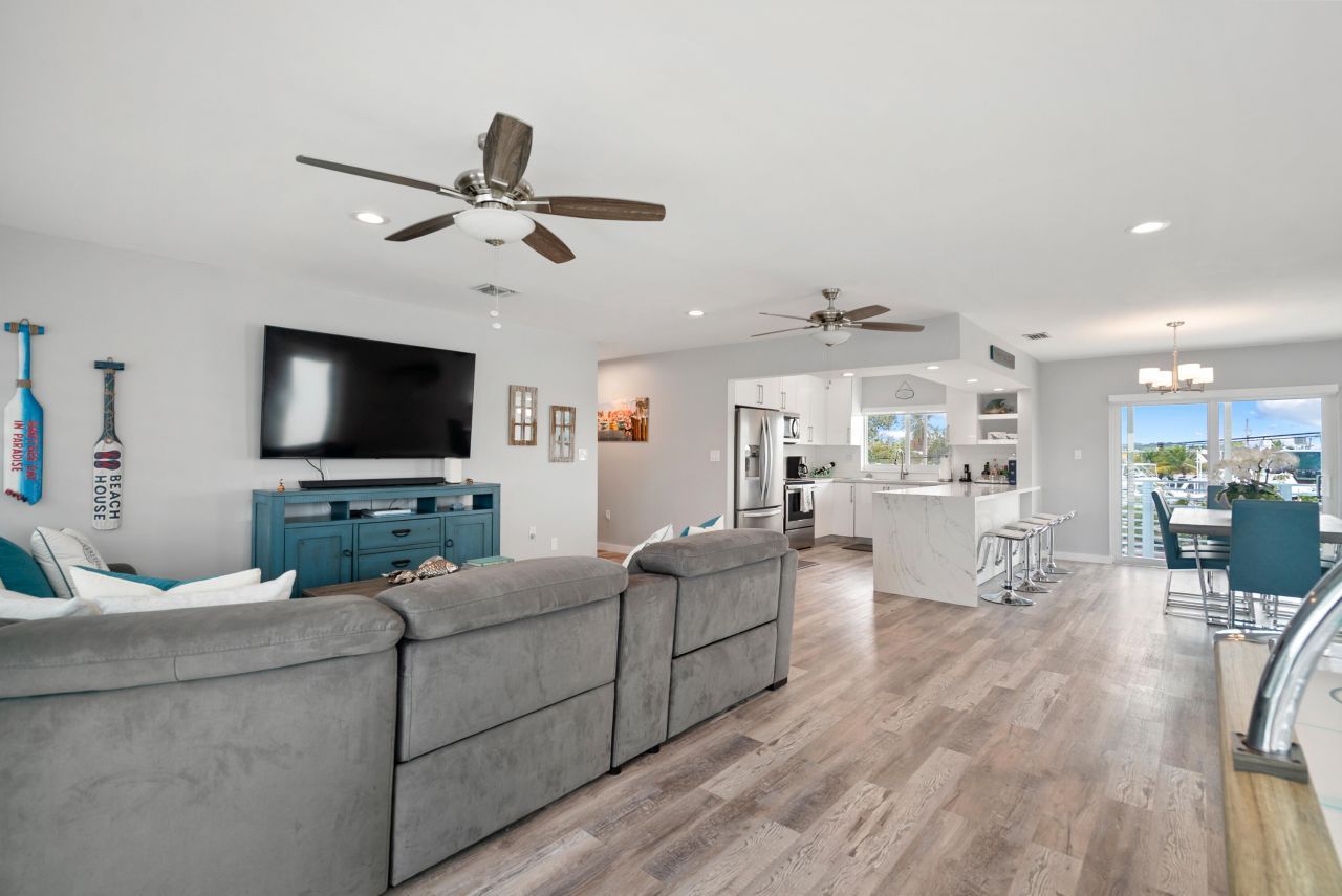 102 Harbor Drive, Tavernier, FL 33070 Photo