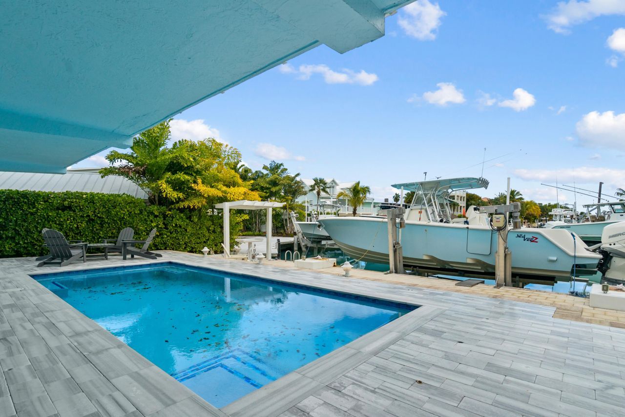 102 Harbor Drive, Tavernier, FL 33070 Photo