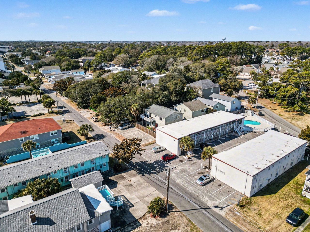 2204 Perrin Dr. Photo 24