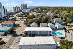 2204 Perrin Dr. photo 4