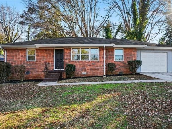 1660 Valencia Road, Decatur, GA 30032