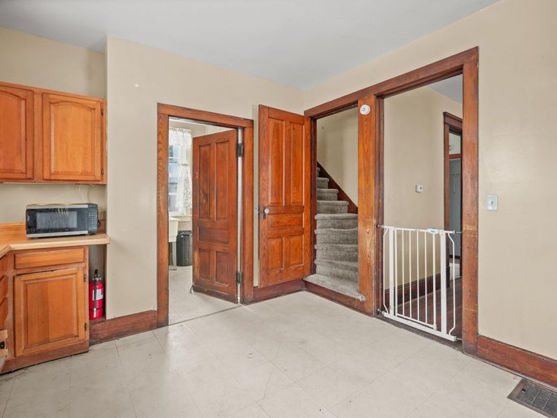 320 S Lane Street , Bucyrus, OH 44820 Photo 7