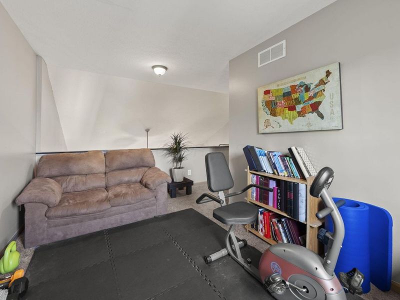 201 Fox Hall Drive, Pataskala, OH 43062 Photo 24