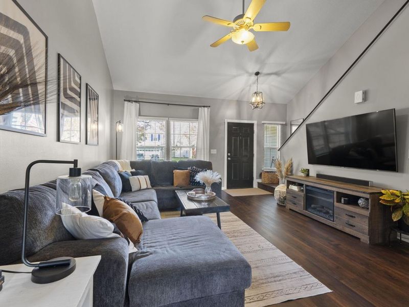 201 Fox Hall Drive, Pataskala, OH 43062 Photo 7