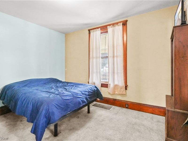 320 S Lane Street, Bucyrus, OH 44820 Photo 9