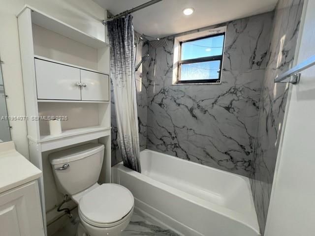 8075 NW 7th St, Unit 501, Miami, FL 33126 Photo