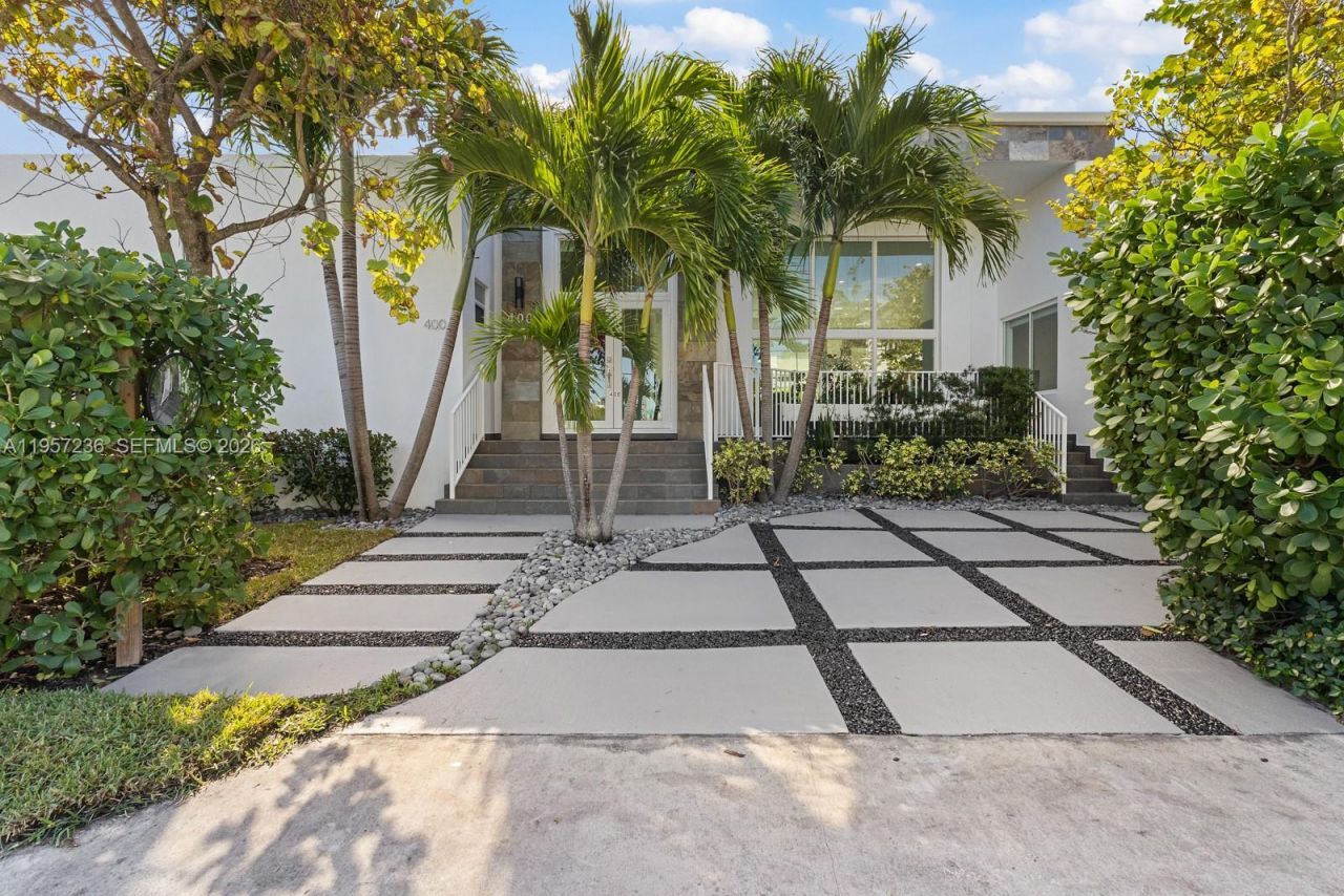 400 90th St, Surfside, FL 33154 Photo