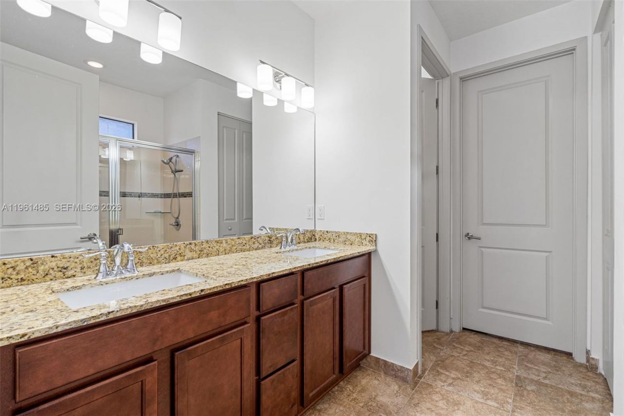 2872 SE 3rd St, Homestead, FL 33033 Photo