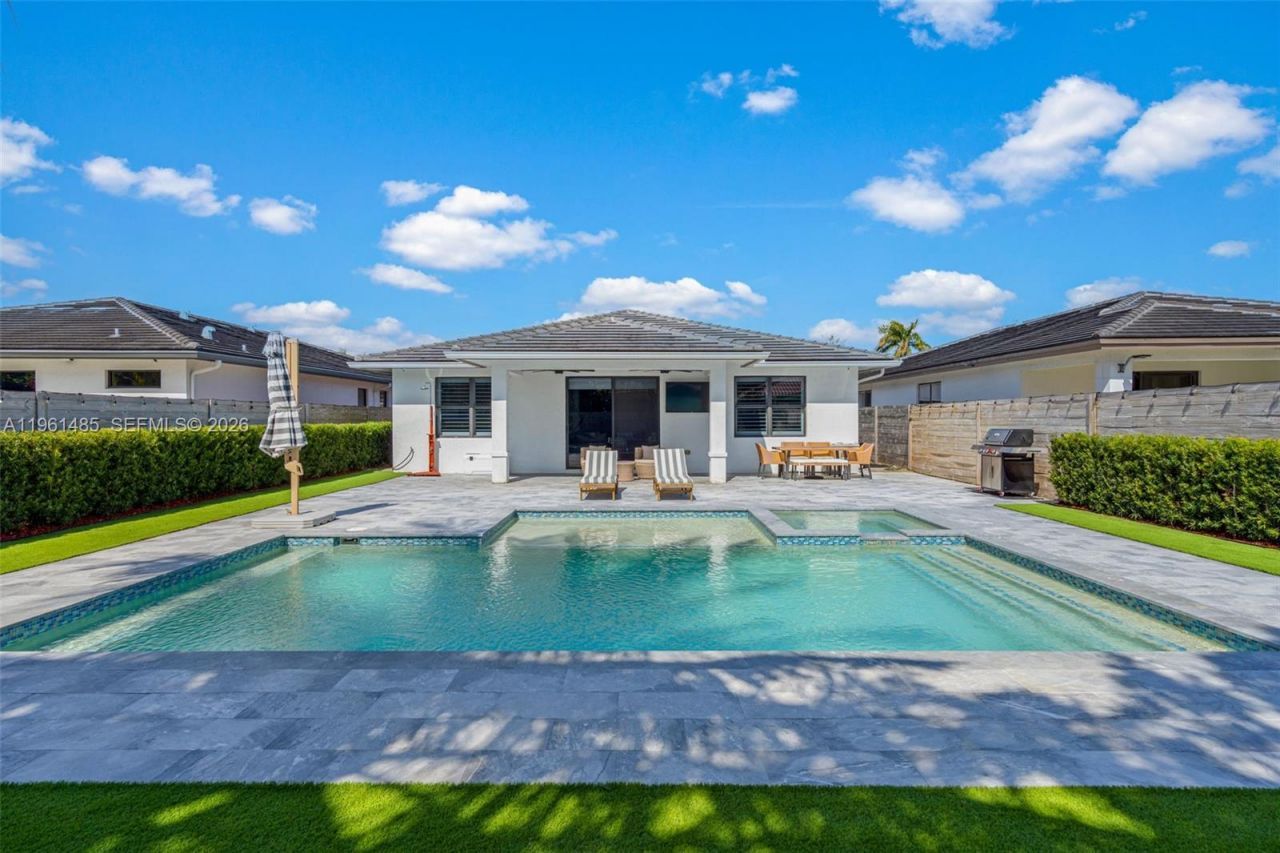 2872 SE 3rd St, Homestead, FL 33033 Photo