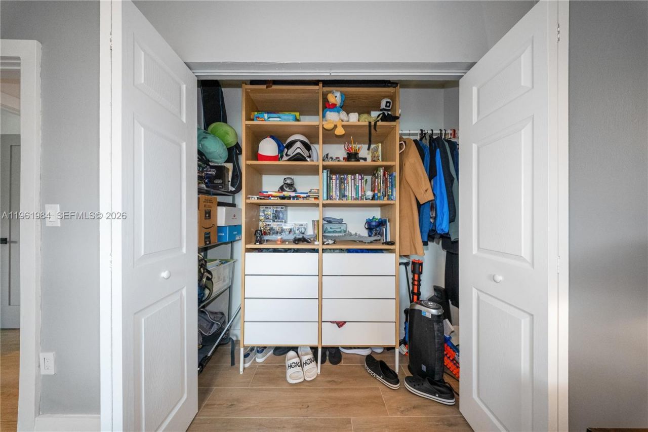 10880 SW 120th St, Miami, FL 33176 Photo