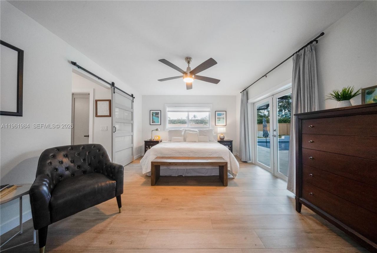 10880 SW 120th St, Miami, FL 33176 Photo