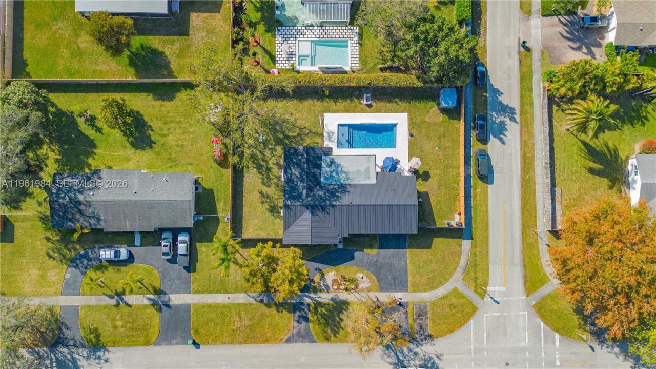 10880 SW 120th St, Miami, FL 33176 Photo