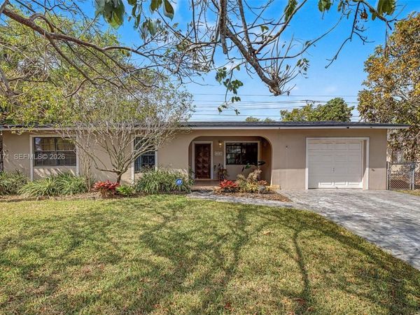 7354 SW 135th Ct, Miami, FL 33183