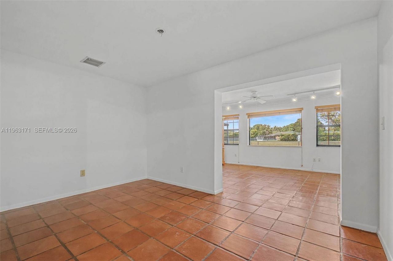 7354 SW 135th Ct, Miami, FL 33183 Photo