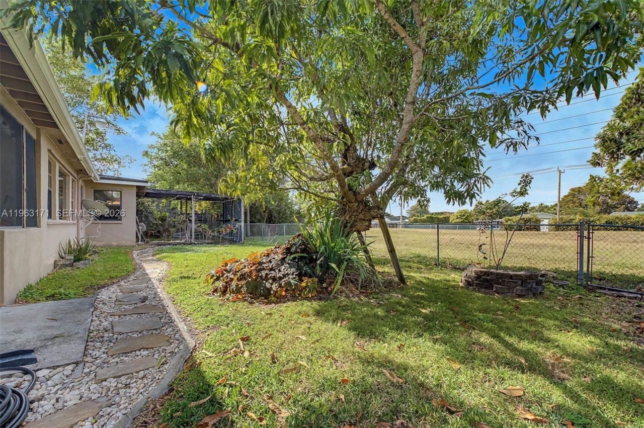 7354 SW 135th Ct, Miami, FL 33183 Photo