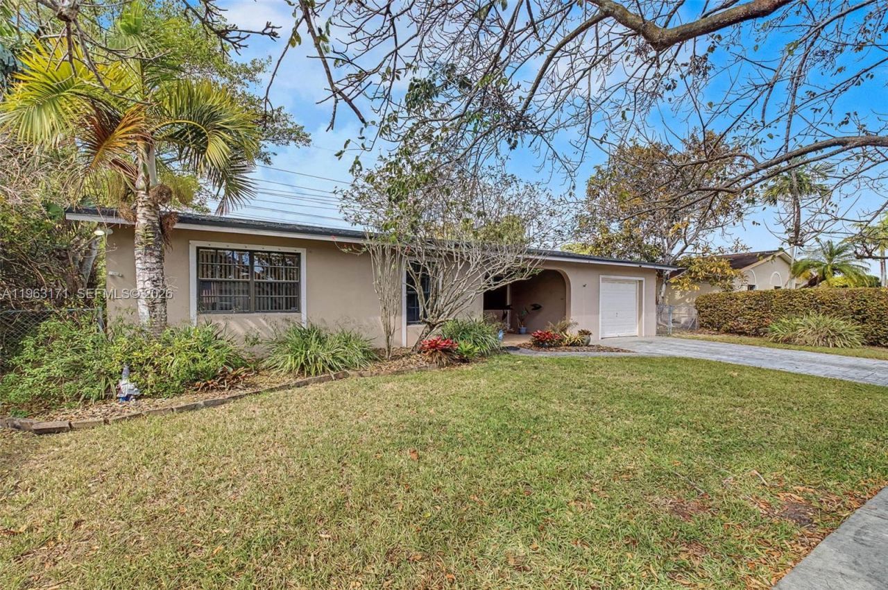 7354 SW 135th Ct, Miami, FL 33183 Photo