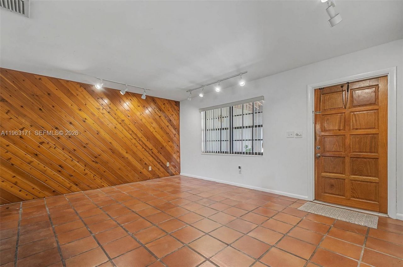 7354 SW 135th Ct, Miami, FL 33183 Photo