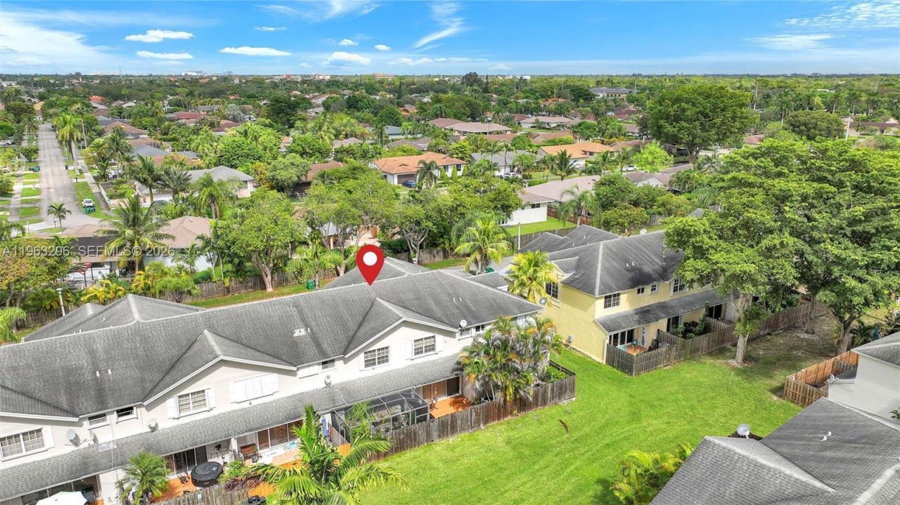 11864 SW 97th Ter, Miami, FL 33186 Photo