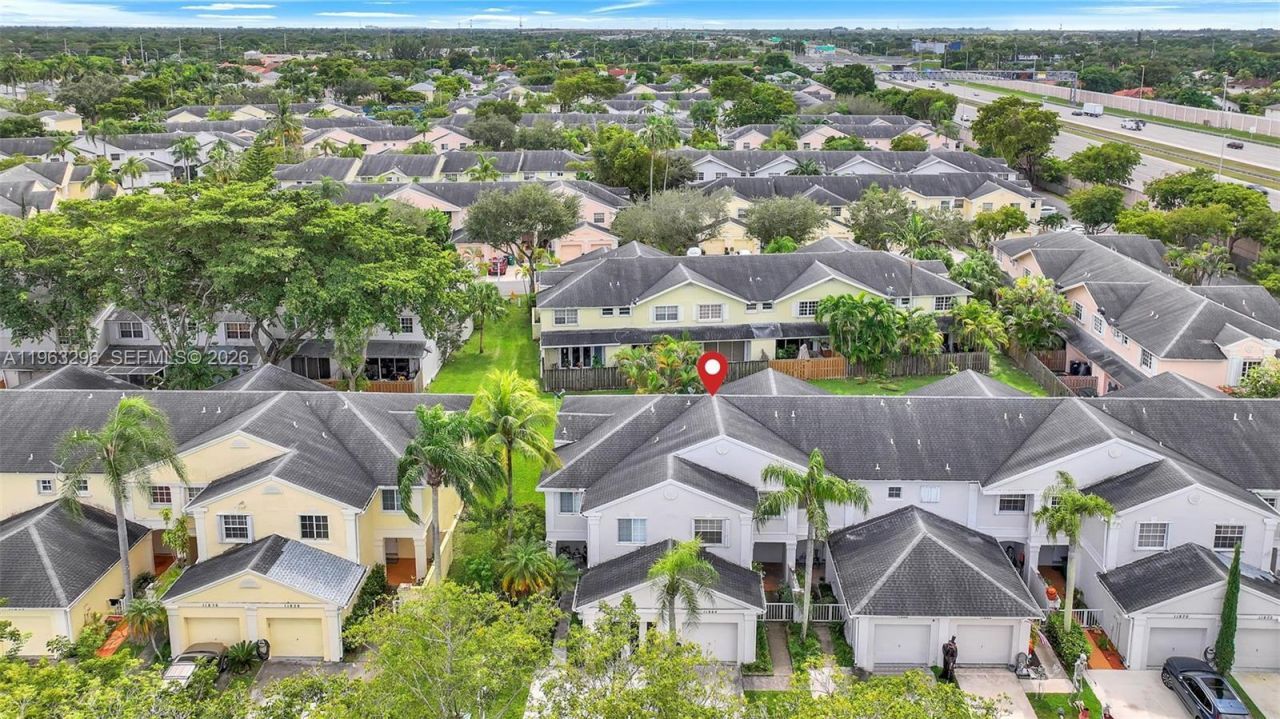 11864 SW 97th Ter, Miami, FL 33186 Photo