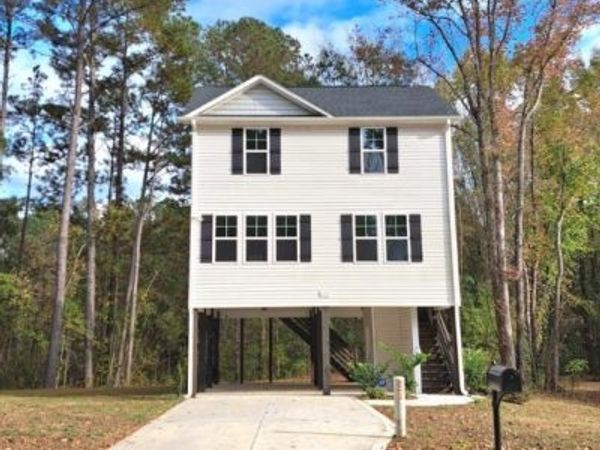 1117 Bombay Drive, Fayetteville, NC 28312