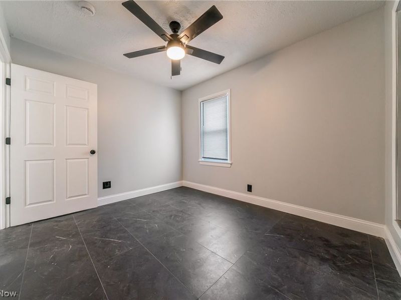 17005 Mapleboro Avenue, Maple Heights, OH 44137 Photo 12