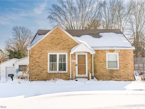 4462 20th Street NW, Canton, OH 44708