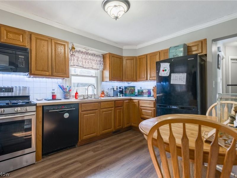 4462 20th Street NW, Canton, OH 44708 Photo 2