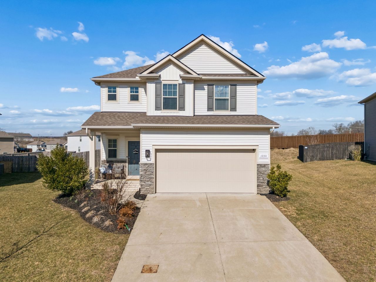 1030 Lonergan Cir, Spring Hill, TN 37174 Main Photo