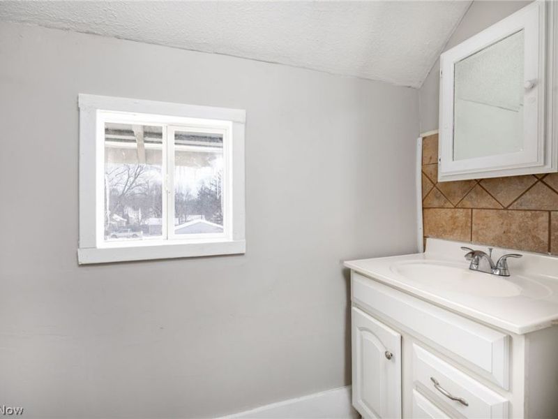 917 Union Street, Ashland, OH 44805 Photo 3