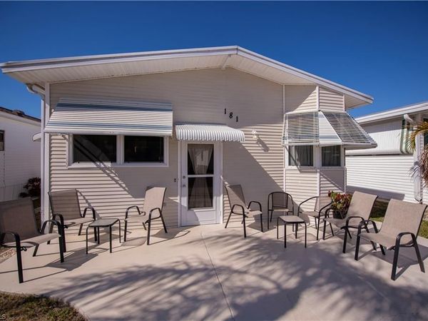181 Caravan CIR, NORTH FORT MYERS, FL 33903