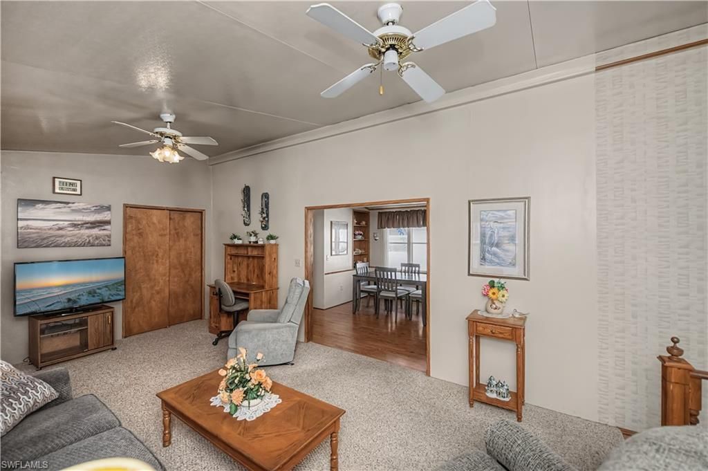 181 Caravan Cir, North Fort Myers, FL 33903 Photo