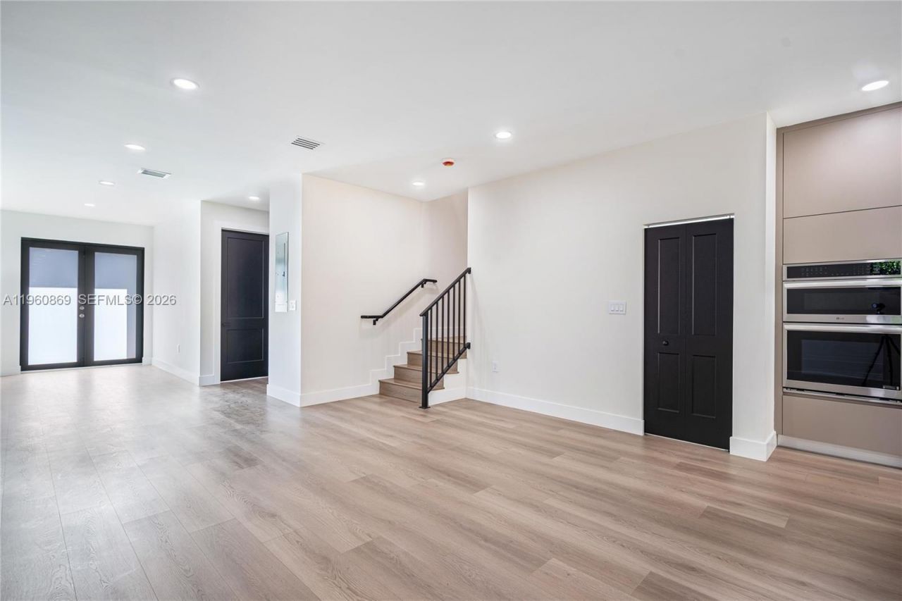 281 NW 52nd St , Unit 281, Miami, FL 33127 Photo