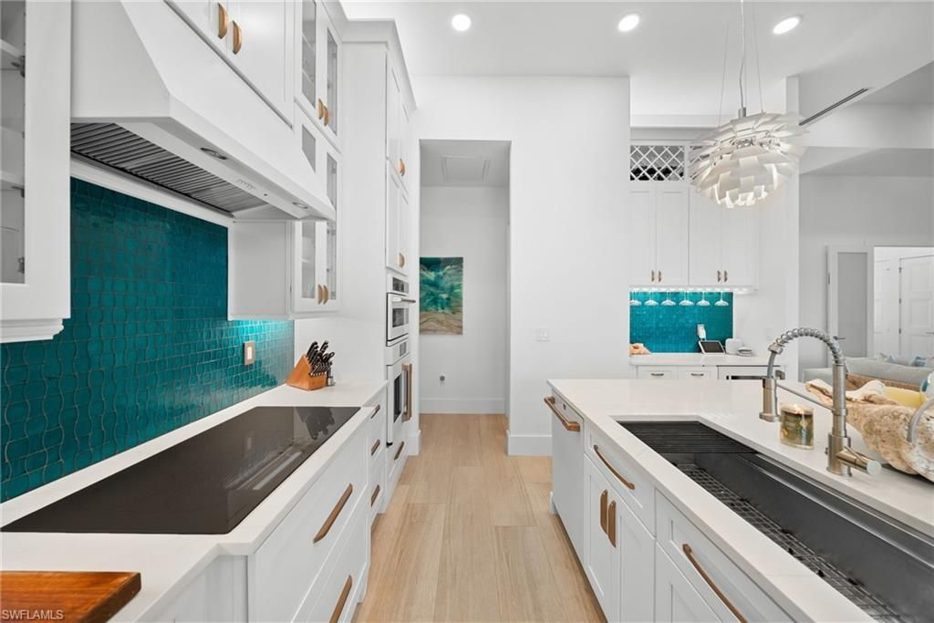 27000 Flamingo Dr, Bonita Springs, FL 34135 Photo