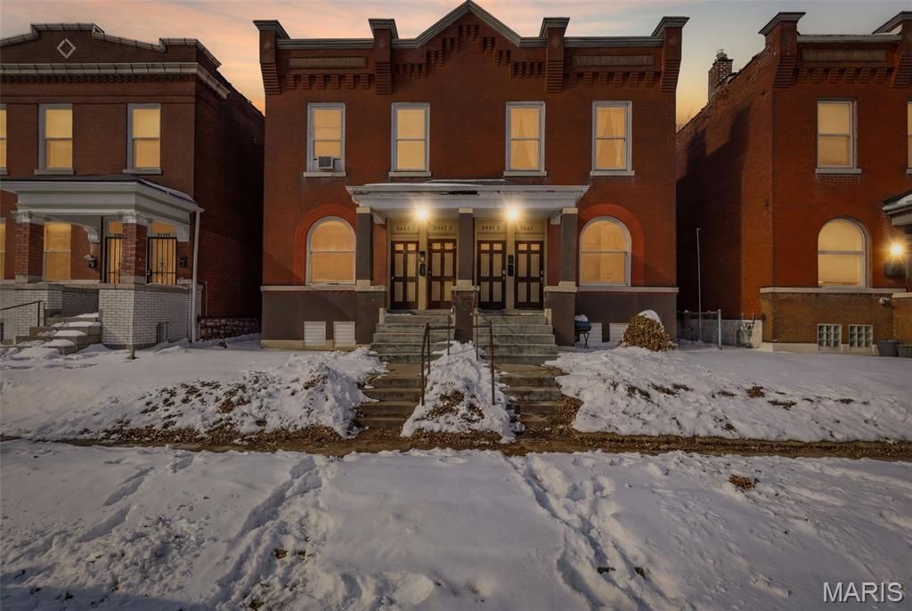 3441 Iowa Avenue, Saint Louis, MO 63118 Main Photo