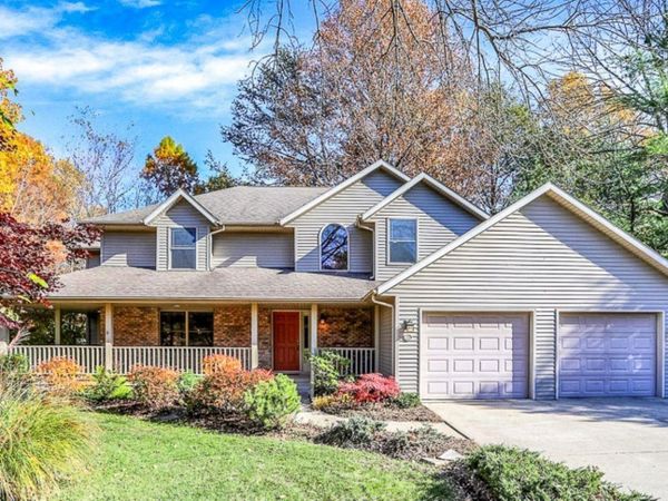 2901 S Olcott Boulevard, Bloomington, IN 47401