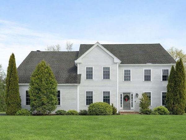 5 Tavern Cir, Westford, MA 01886