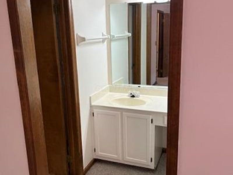 , Unit 99, Columbus, OH 43220 Photo 13