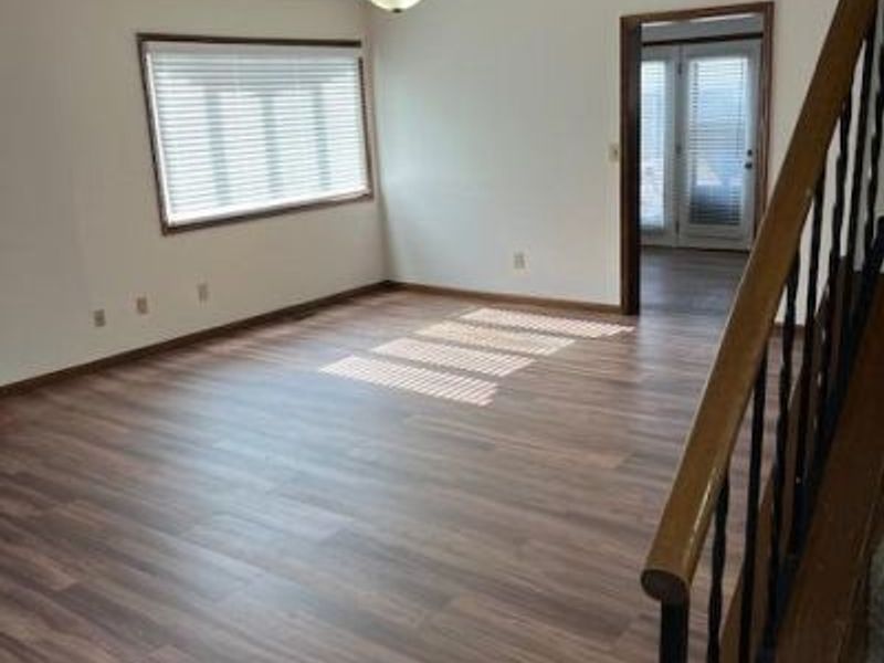 , Unit 99, Columbus, OH 43220 Photo 4