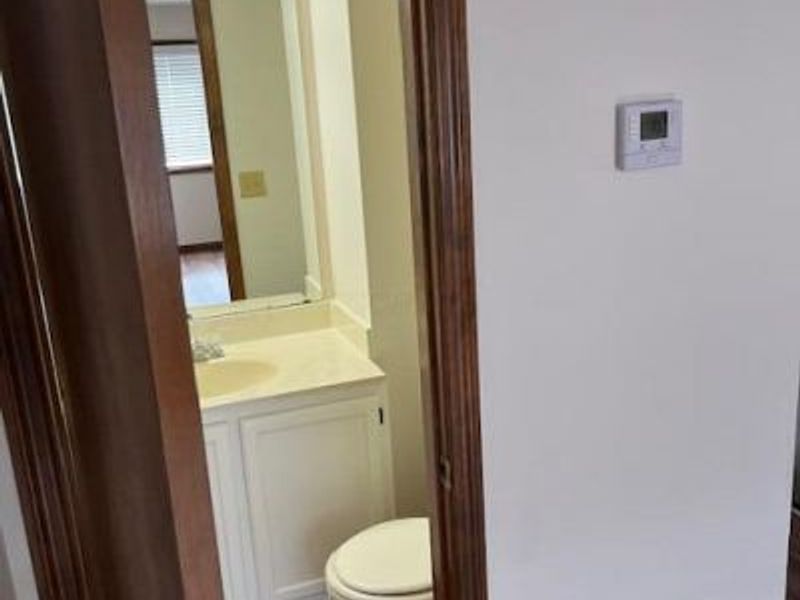 , Unit 99, Columbus, OH 43220 Photo 7