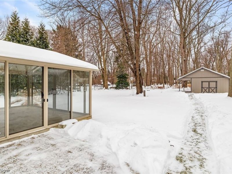 30945 Lake Road, Bay Village, OH 44140 Photo 37