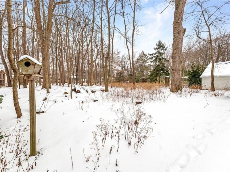 30945 Lake Road, Bay Village, OH 44140 Photo 40