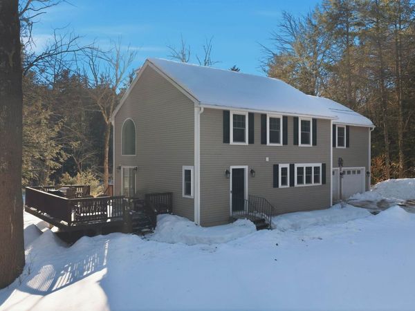 113 Gulf Road, Lyndeborough, NH 03082