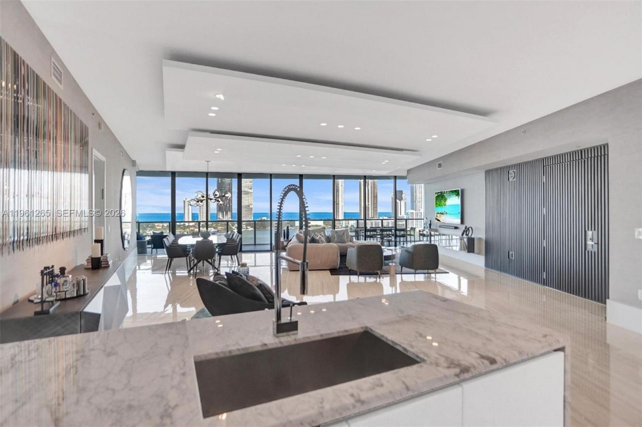 5500 Island Estates Dr, Unit 1105, Aventura, FL 33160 Photo