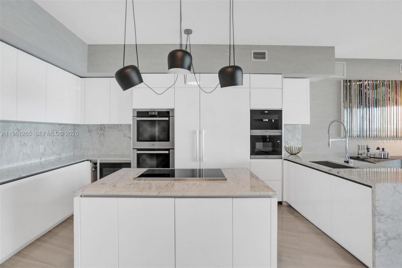 5500 Island Estates Dr, Unit 1105, Aventura, FL 33160 Photo