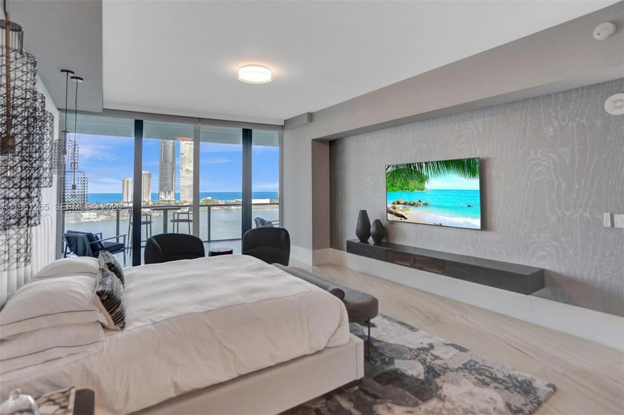 5500 Island Estates Dr, Unit 1105, Aventura, FL 33160 Photo