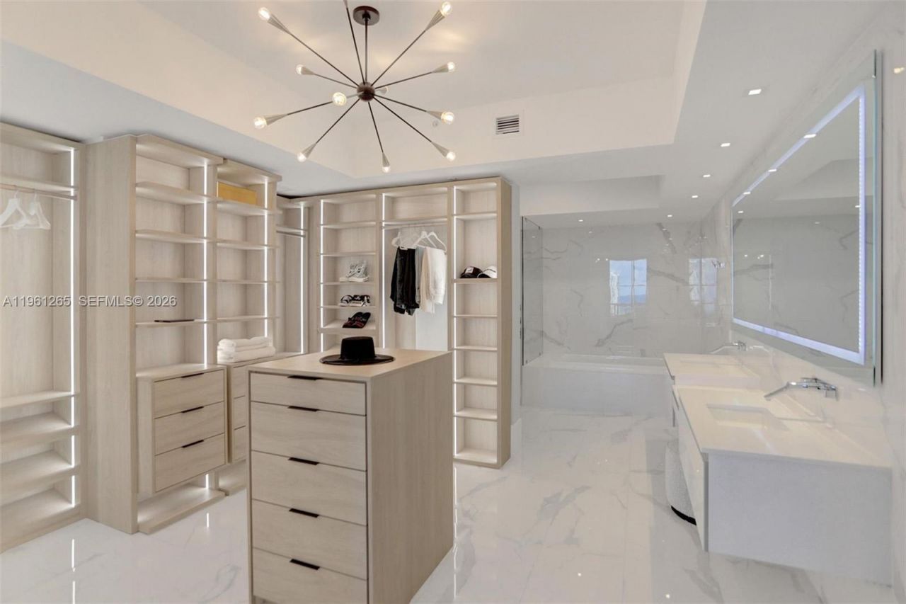 5500 Island Estates Dr, Unit 1105, Aventura, FL 33160 Photo