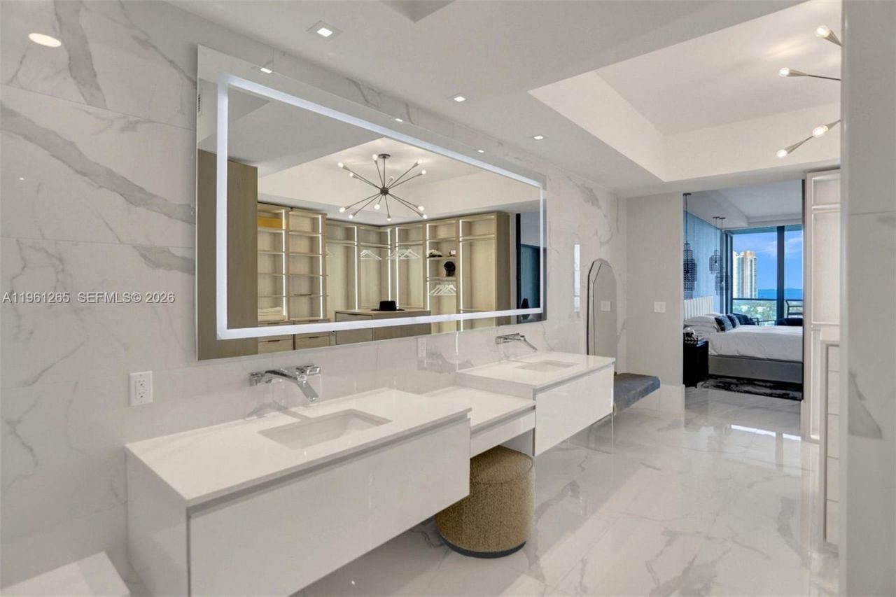 5500 Island Estates Dr, Unit 1105, Aventura, FL 33160 Photo