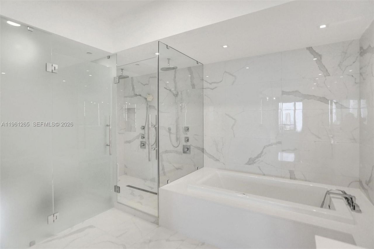 5500 Island Estates Dr, Unit 1105, Aventura, FL 33160 Photo